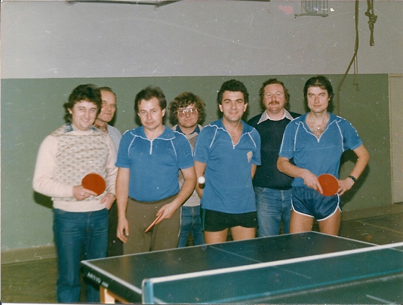 Listopad 1986